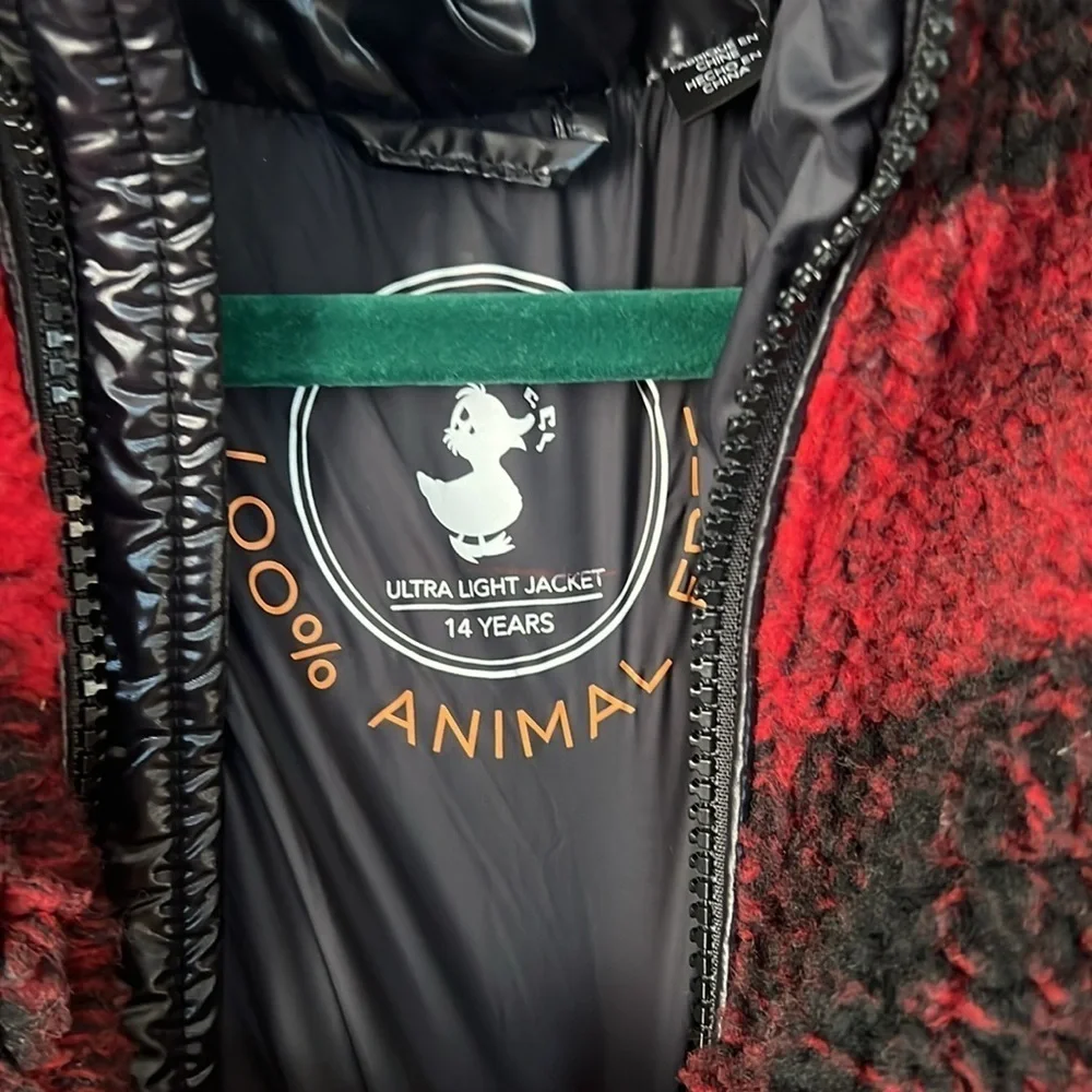 Save the duck jacket 14 years NWOT